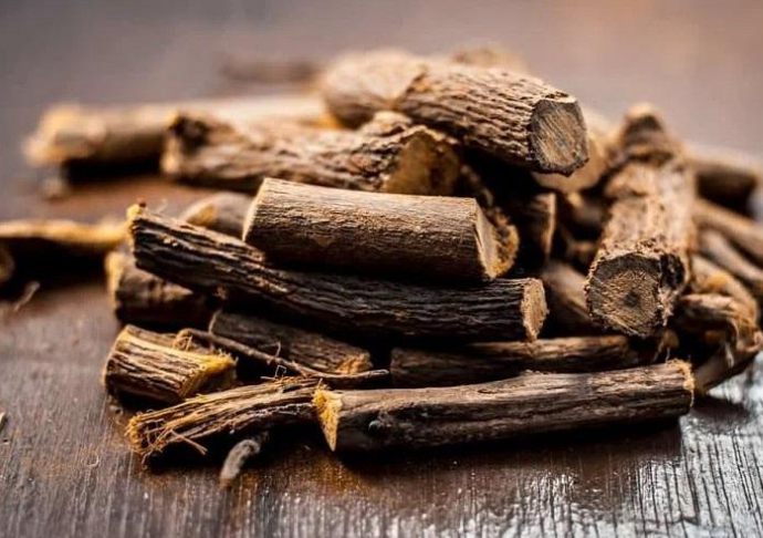 Excellent Quality Organic Fresh Licorice Fruit Juice Concentrated Powder Light Yellow To Brownish Yellow Powder Used In The Food And Beverage Industries